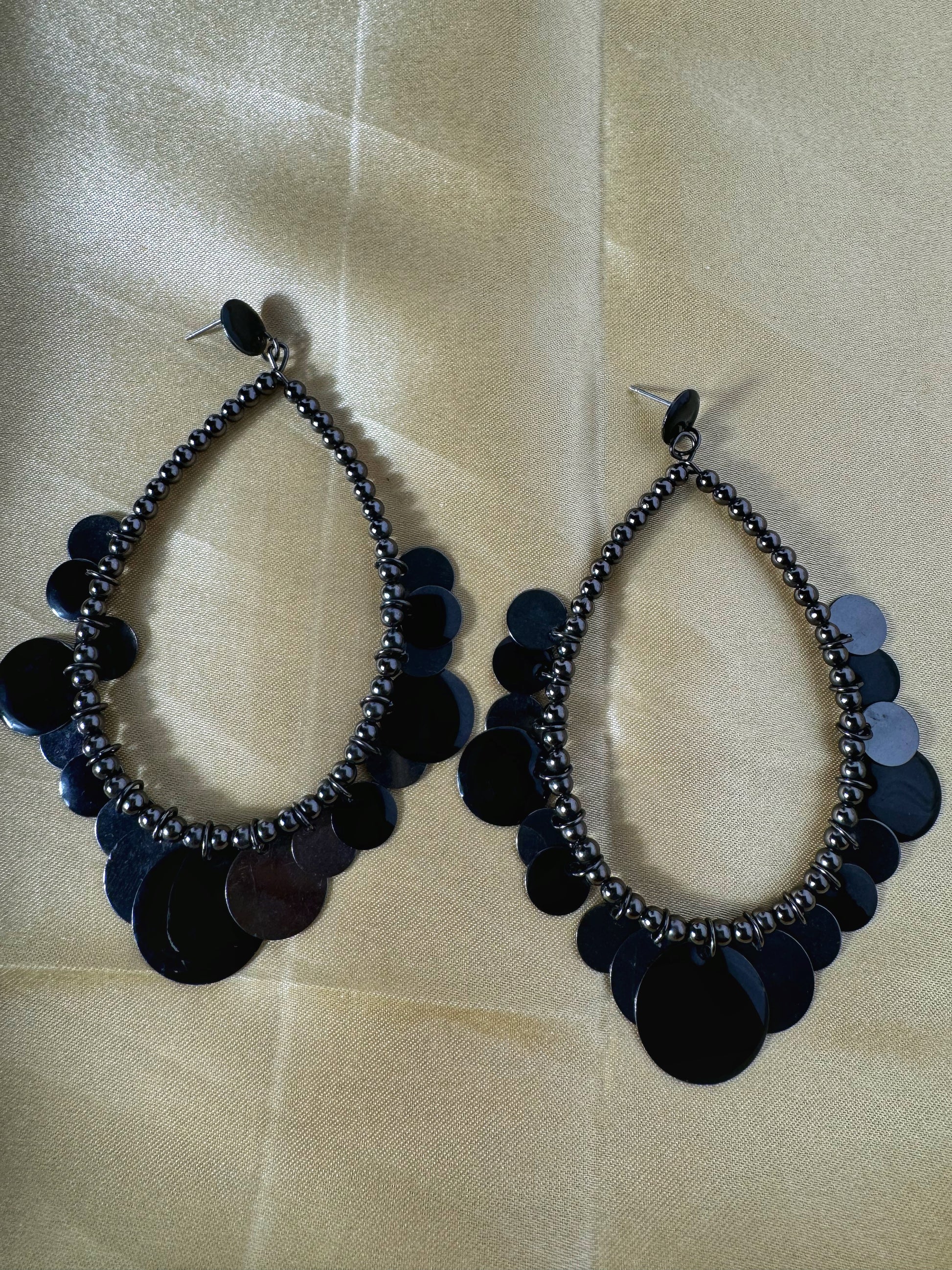 Sleek Oval Black Hematite Earrings - The Brand By Teneshia B.