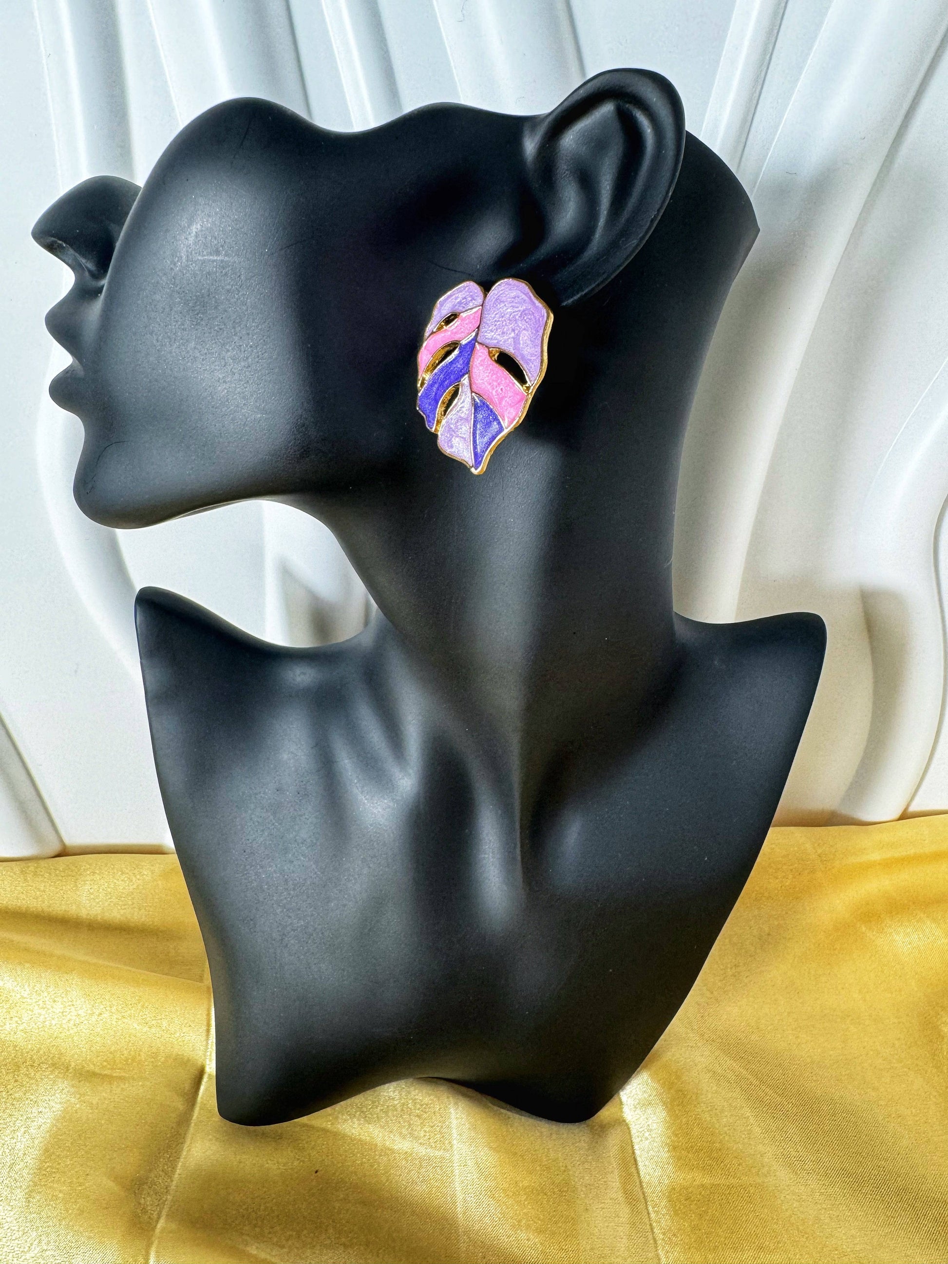 Leaf Stud Earrings - The Brand By Teneshia B.